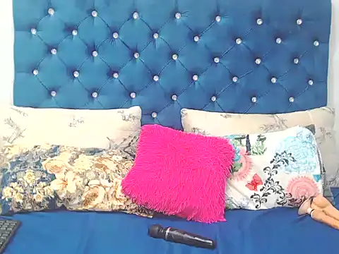 BadAssJuXx's cam snapshot