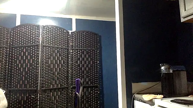 sexyhotstud12's cam snapshot