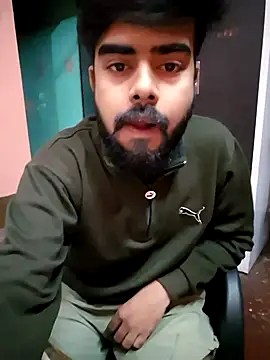 soniriyaa010101's cam snapshot