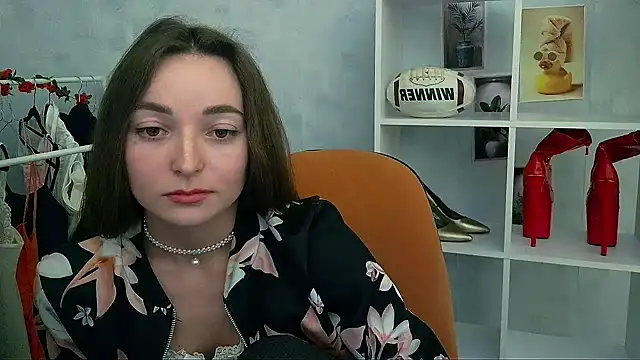 _Barbie_Kiss_ live sex cam