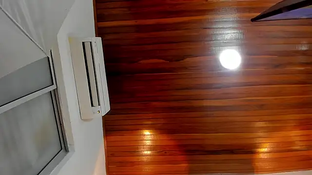 LucciaPorter live sex cam