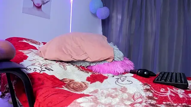 sweet_cinamon's cam snapshot