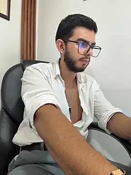 Milosky000 live sex cam