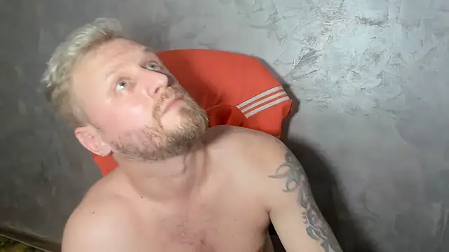 ALEX_BEAUTY2025's cam snapshot