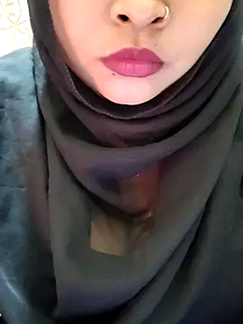 Indian-Nazia's cam snapshot