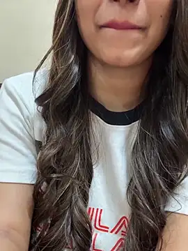 Cute-Sakhi live sex cam