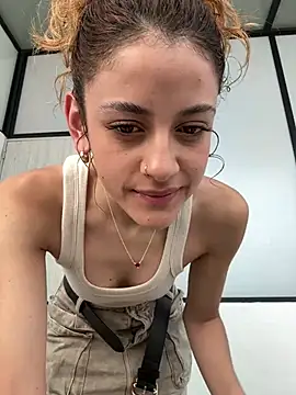 alana15 live sex cam