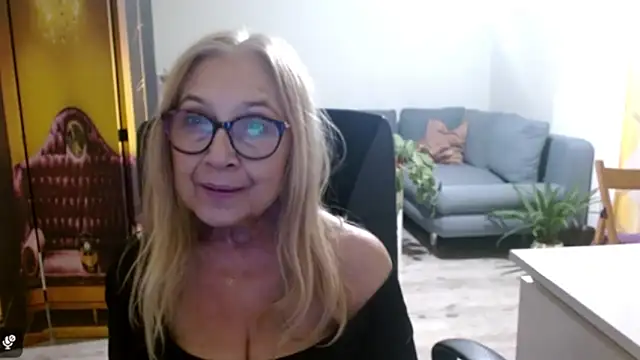 sofia_xkiss live sex cam