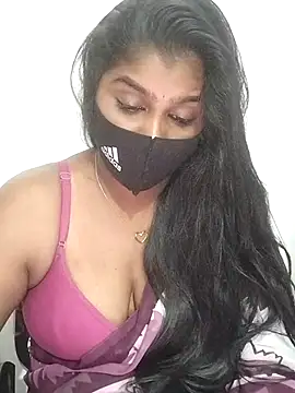 Tamil_Azhaghi's cam snapshot