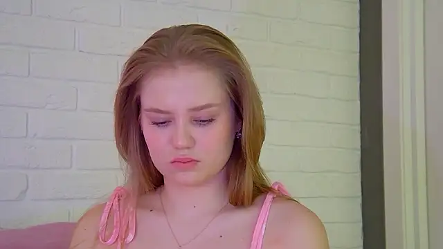 SelinSwarovski live sex cam