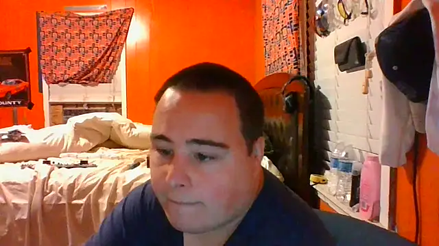 Bigdaddy25078 live sex cam