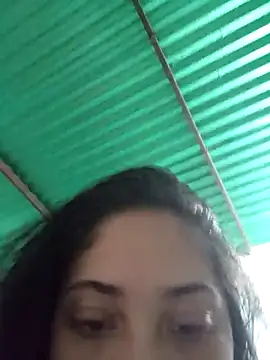 Lyzc25's cam snapshot