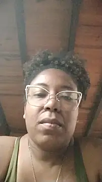 ChanneldelaCroix's cam snapshot