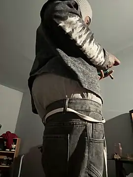 MIGHTYDEMONXXX live sex cam