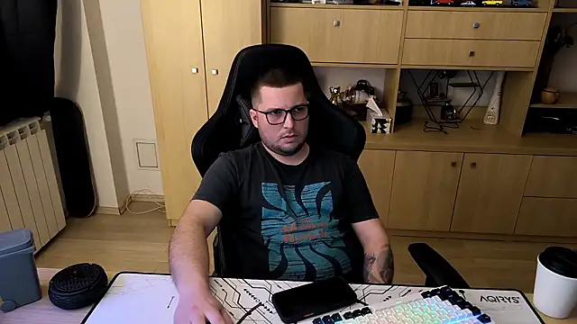 kevinnlovelly's cam snapshot