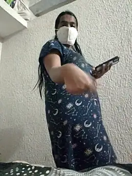 Priya_Strip's cam snapshot