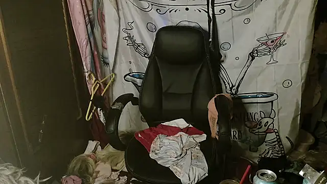 Ombeline1 live sex cam