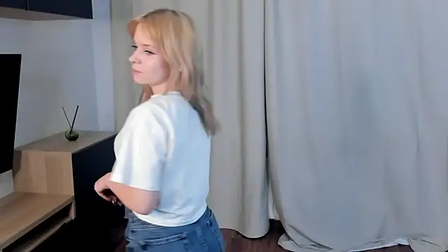 TracieGoins's cam snapshot