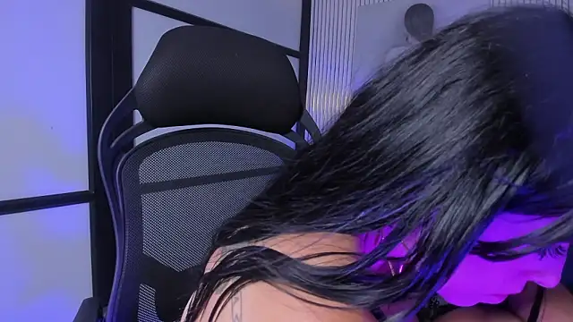 VenusColeman_'s cam snapshot