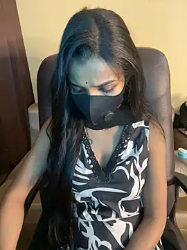 its_ur_flora's cam snapshot