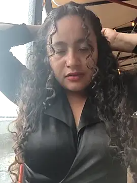 Yaya_watson live sex cam