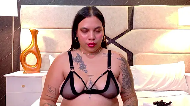 AuroraRosee's cam snapshot