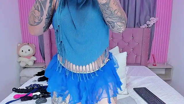 Nayla-Mouna's cam snapshot