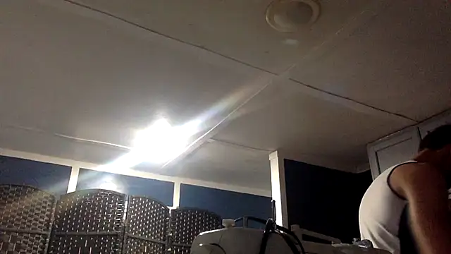 sexyhotstud12's cam snapshot