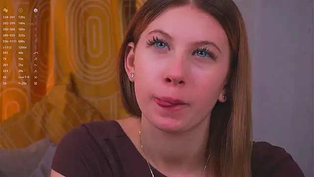 YvonneBou's cam snapshot