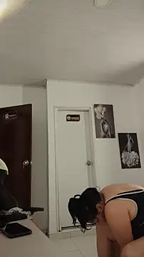 Natasha_miilf live sex cam