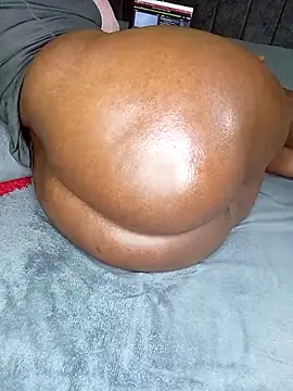 sweettnadia live sex cam