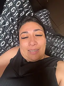 karimelee_'s cam snapshot