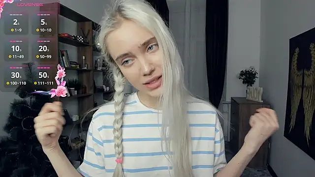 KristalCrowner live sex cam