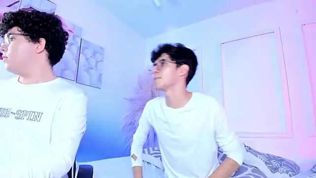 ian_and_austin live sex cam