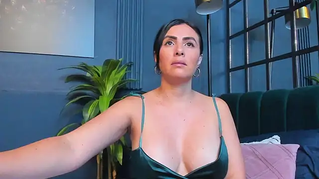 scarlet_edwars's cam snapshot