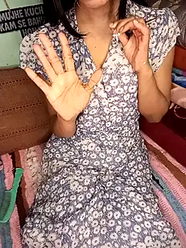 Kylie_Rai's cam snapshot