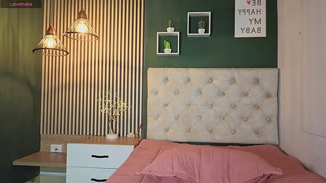 danna_peters's cam snapshot