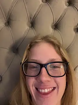 RosieLovexoxx's cam snapshot