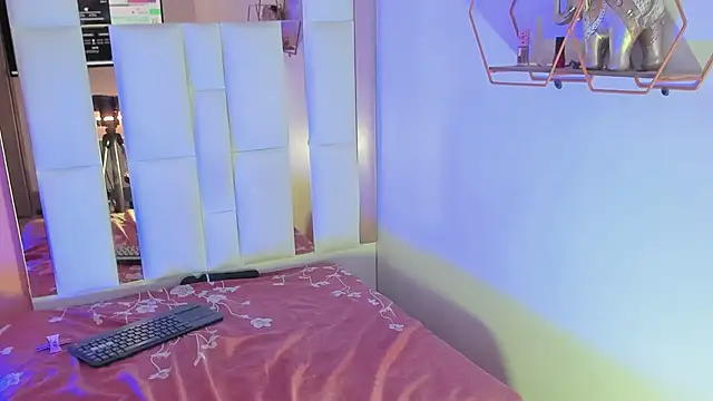 Alanna_hot3's cam snapshot