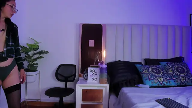 Mara_Wolf01's cam snapshot