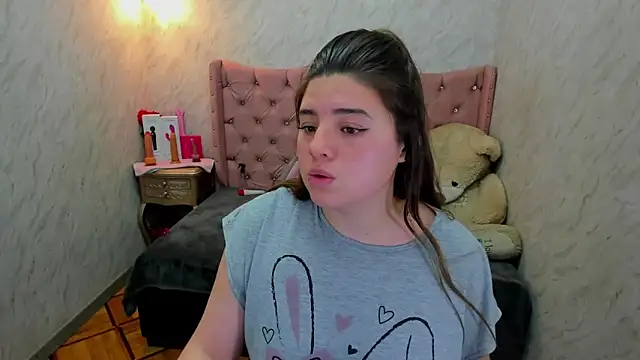 Lianngrace's cam snapshot