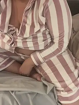 sweeti_Em live sex cam