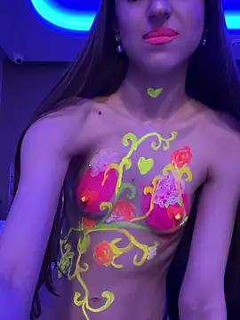 yourselenaa's cam snapshot