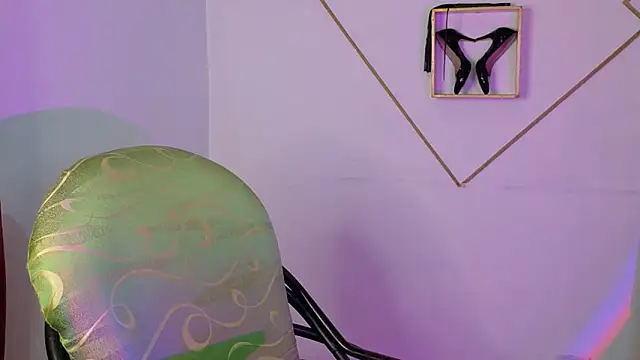 Linda_andrew's cam snapshot