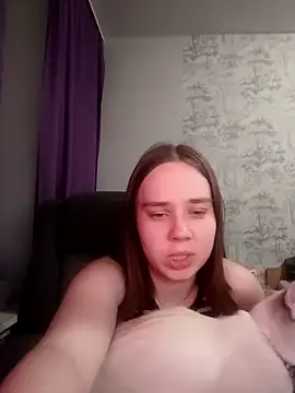 lunalyna live sex cam