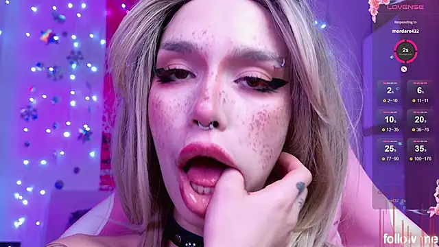 LeylaNoir_02's cam snapshot