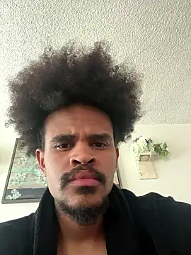 Mrmakeherwet_Tez live sex cam