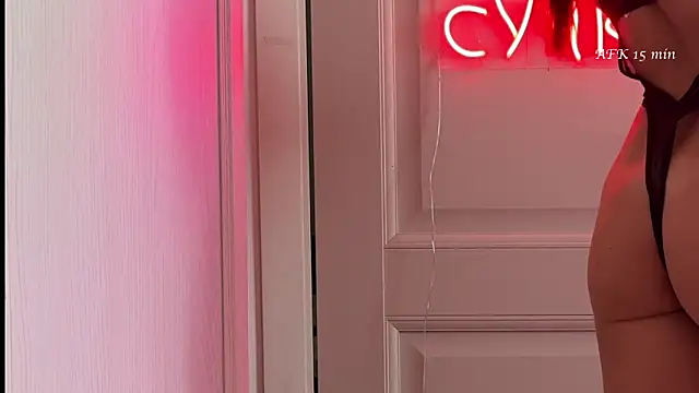 hey_Cat's cam snapshot