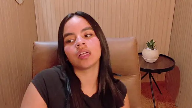 SofiaMante_'s cam snapshot