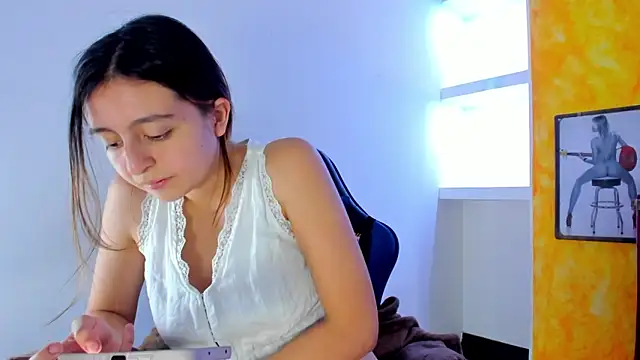 lala_clark's cam snapshot